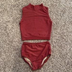 Sleeveless Burgundy Two-Piece Dancewear Set